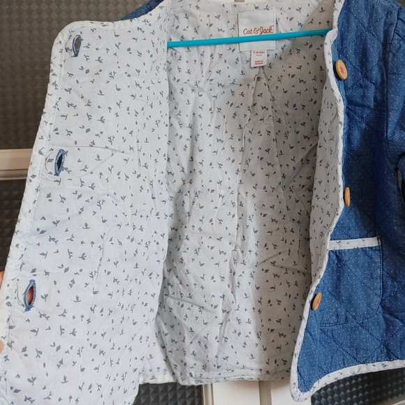 2/$35 Cat & Jack Girls 6/6x quilted button up sweater - Picture 2 of 8